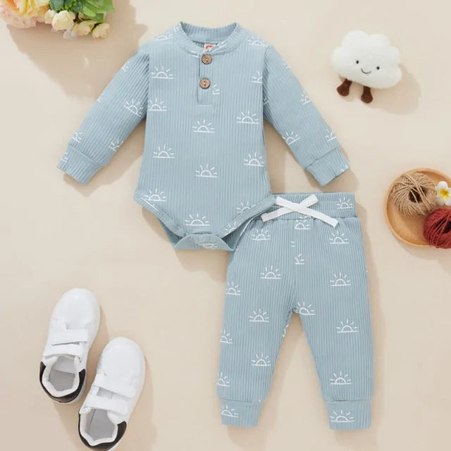 Nyfödd babybody + elastiska byxor